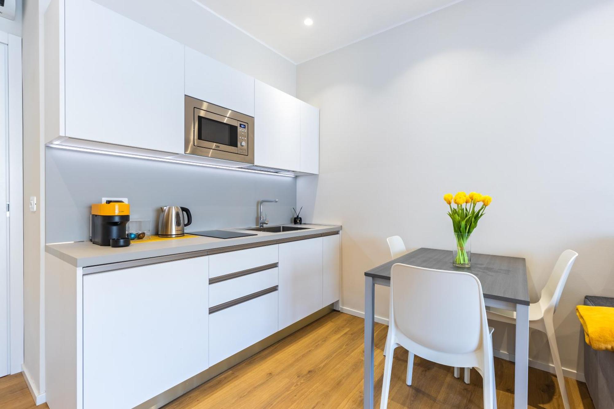C8 Apartments Asti Exterior photo